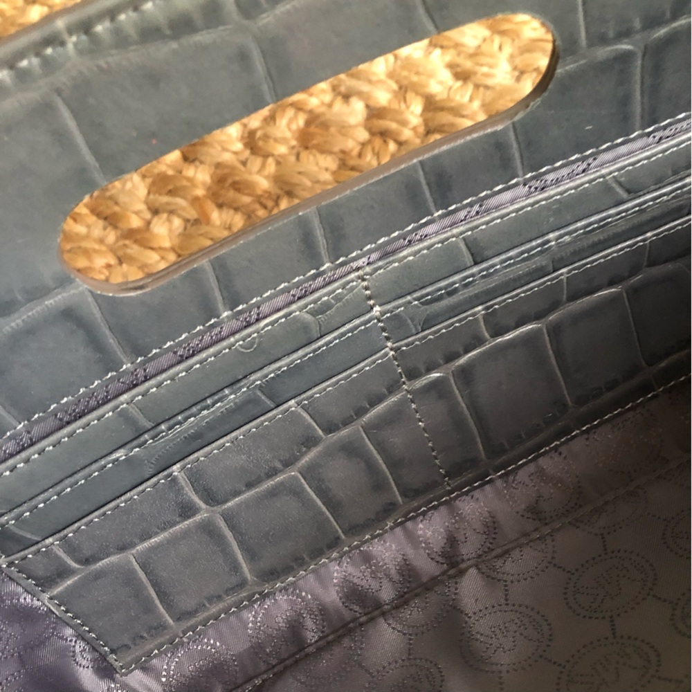 New: Michael Kors Tilda Clutch w Optional Strap. Moc Croc Embossed Leather. - Picture 9 of 14